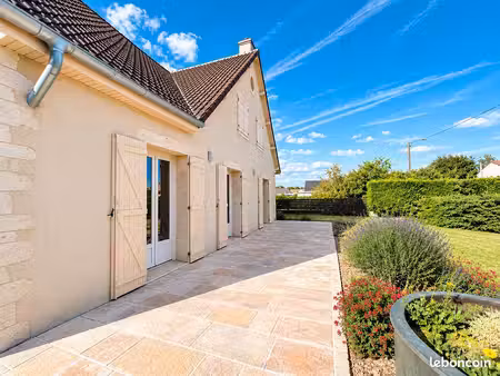 maison 7 pièces 184 m²