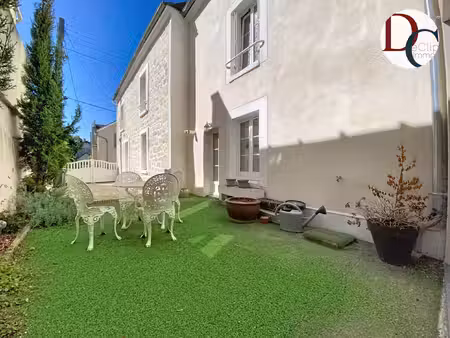 maison en pierre entièrement rénovée avec duplex indépendan