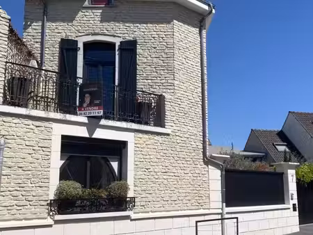 a vendre: saint-brice-courcelles – maison de caractere – 3 chambres - garage – jardin – te
