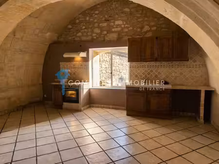dpt (13) maison à vendre à tarascon avec terrasse et garage