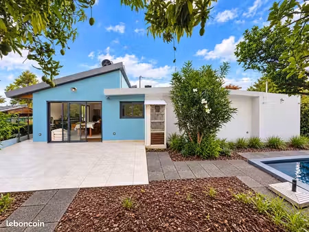 belle villa de 120 m² avec piscine et jardin