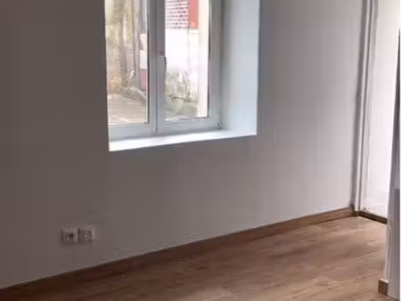 studio refait à neuf