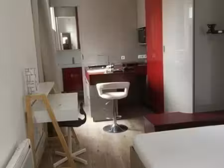 studio rénové meublé hypercentre bossuet libre octobre 2026