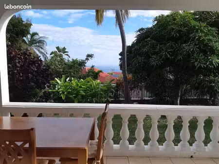 a louer appartement meublé t3 65m² à piton st leu