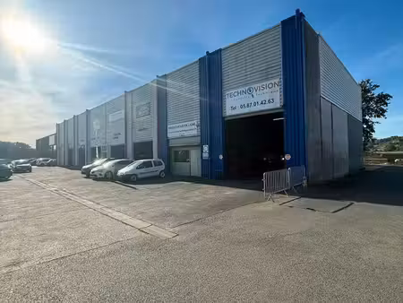 local d'activite 850 m² varetz