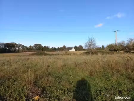 terrain 556 m² lanvallay