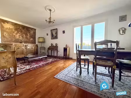 appartement 4 pièces 82 m²