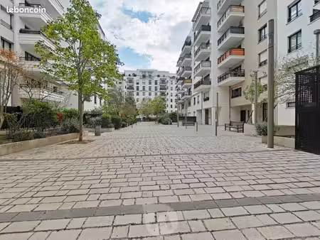 appartement 4 pièces 82 m²