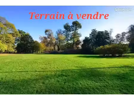 terrain constructible 700m² erquy