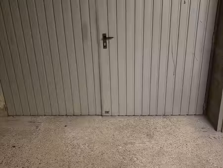 box fermé privatif et sécurisé