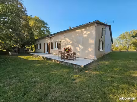 propriété 4 pièces 98 m²