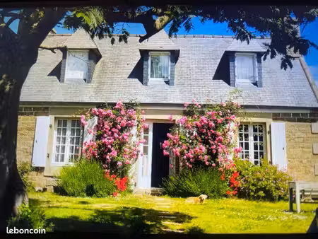 jolie maison bretonne avec vue mer  cheminée  proche de tout