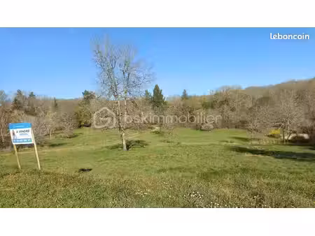 terrain 4 689 m² tourtoirac