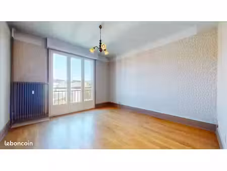 appartement 3 pièces 63 m²