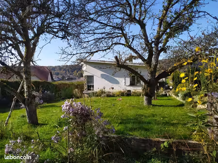 maison individuelle avec sous-sol complet