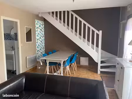 100m plage de caroual  maison avec 3 chambres