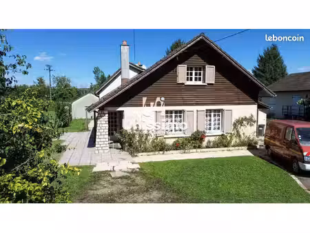 maison 6 pièces 183 m²