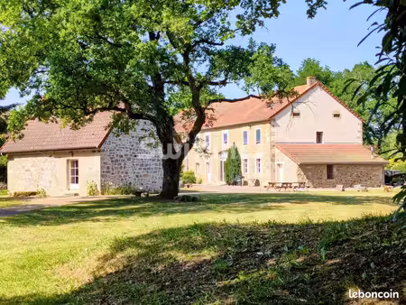 moulin 18 pièces 635 m²