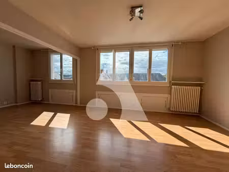 appartement 3 pièces 63 m²