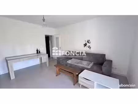 à vendre – périgueux – t3 58 98 m² – parking + cave