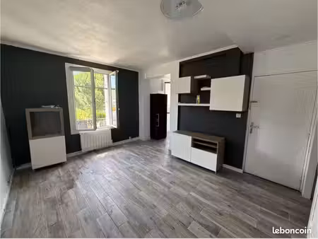 appartement t2 - balcon - parking