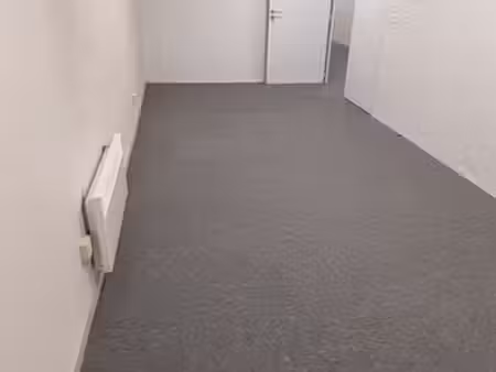 box de 21m²