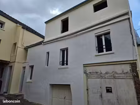 maison de ville à refaire
