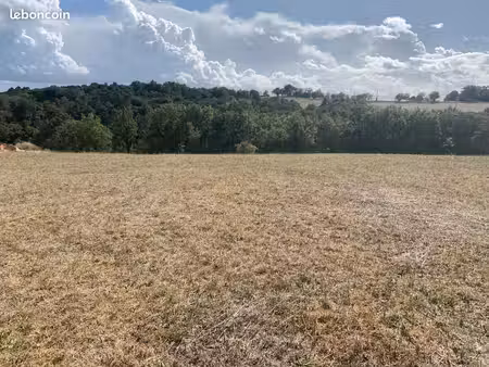 terrain 1 300 m² coursac