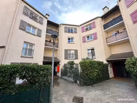 appartement 3 pièces 71 m²