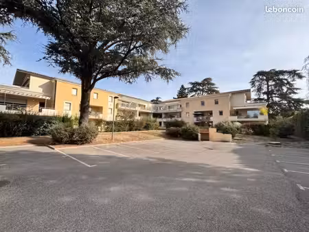 appartement 3 pièces 76 m²