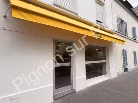 local commercial 48 m² neuilly sur seine