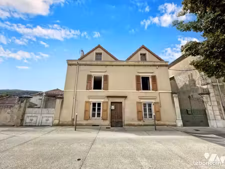 maison 5 pièces 164 m²