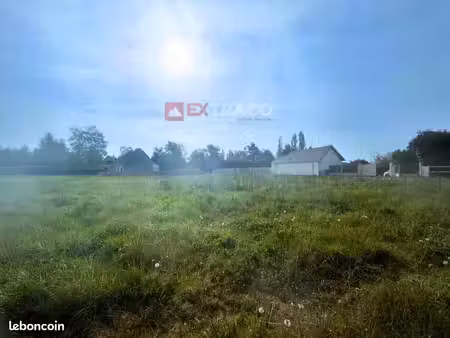 terrain 800 m² mousseaux neuville