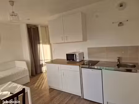 studio 1 pièce 20 m²