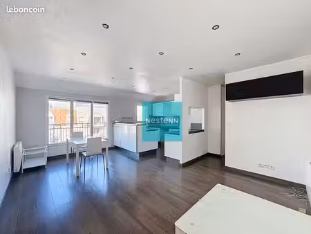 appartement 4 pièces 77 m²