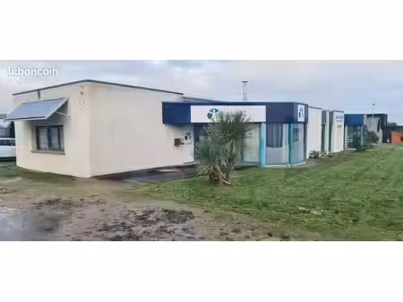 bureaux 221 m²