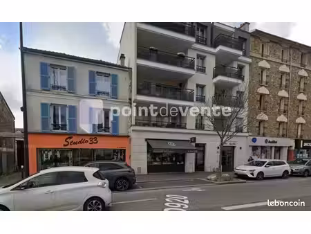 local commercial 53 m²