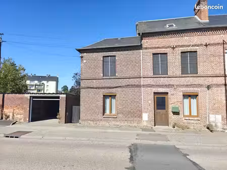 maison 3 pièces 80 m²