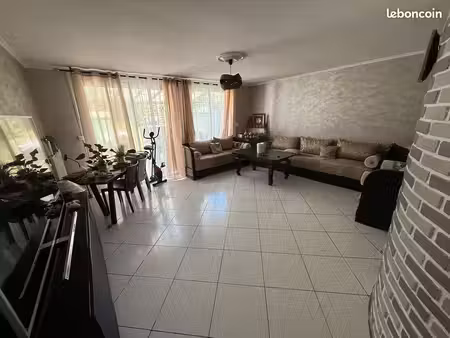 maison 5 pièces 109 m² avec jardin et garage - puiseux-en-france (95)