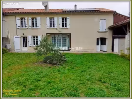 maison 6 pièces 159 m²