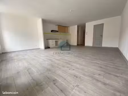 appartement 2 pièces 53 m²
