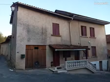 maison saint aquilin