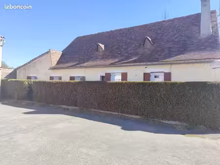 maison 7 pièces 206 m²