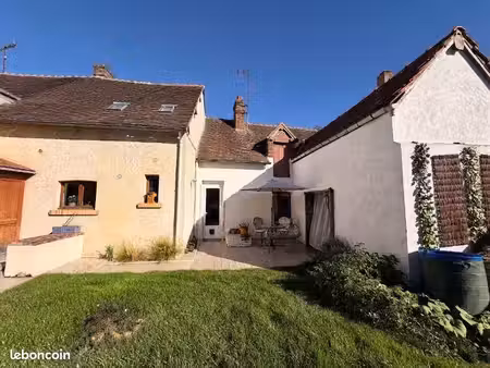 maison 3 pièces 77 m²