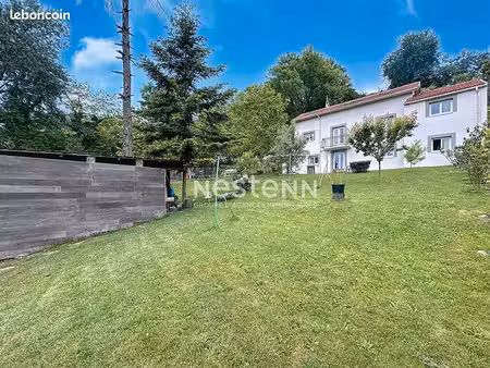 maison 5 pièces 140 m²