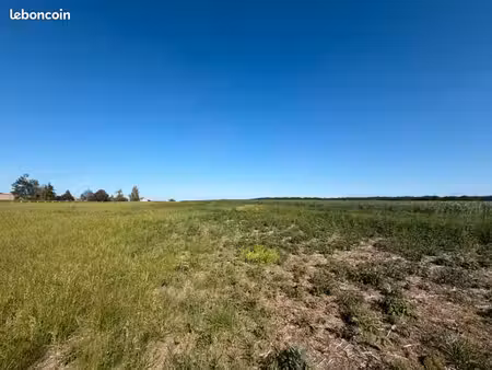 terrain 605 m² guainville