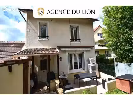 maison 4 pièces 75 m²