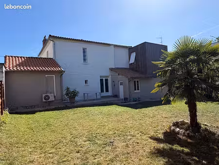 maison 6 pièces 153 m²