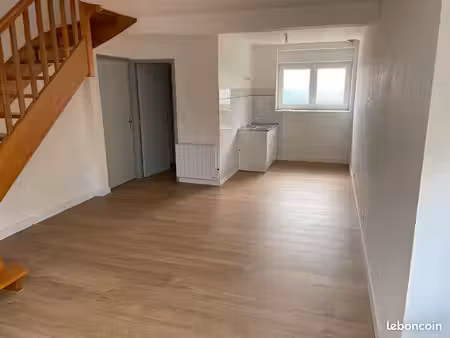appartement t3.55.m2 duplex