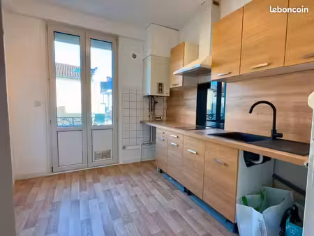 t2 meublé 57 m² avec balcon – périgueux
